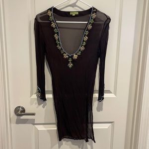 Gorgeous bathing suit coverup from Kareenas in size small.
